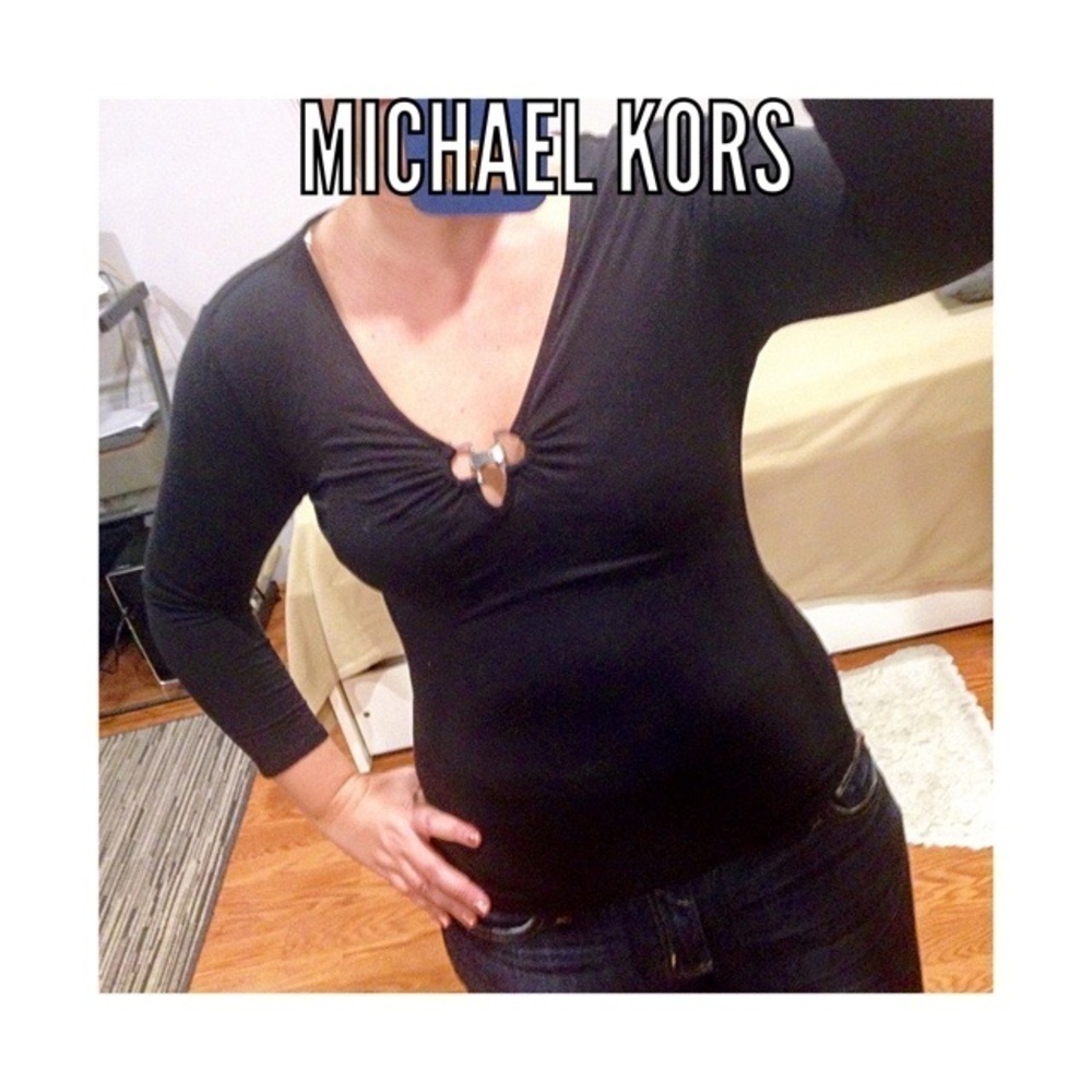 💕MICHAEL KORS💕 Black Long Sleeve V-neck Top Small Petite